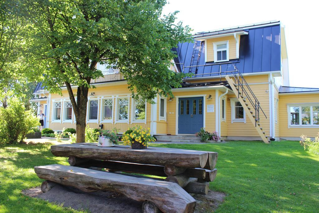 B&B Lomamokkila Савонлинна Экстерьер фото