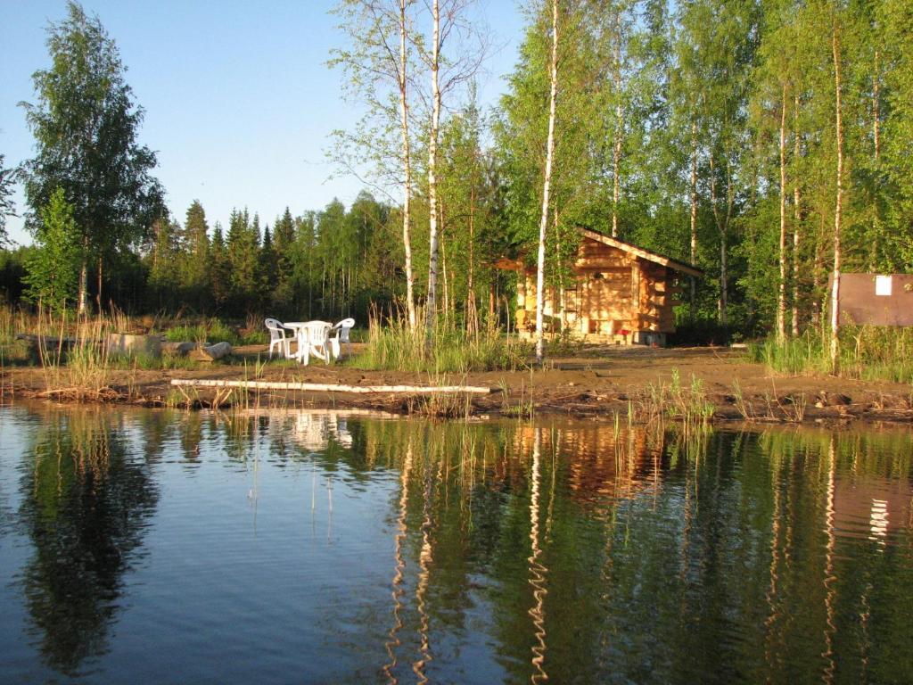 B&B Lomamokkila Савонлинна Экстерьер фото